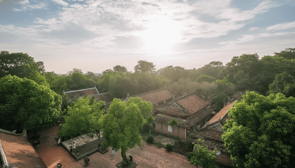 Kiến trúc ba tòa nhà Thượng Trung Hạ uy nghi của chùa Tây Phương