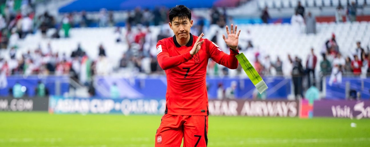 Màn trình diễn của đội tuyển Hàn Quốc tại giải vô địch bóng đá châu Á Asian Cup với sự dẫn dắt của các tiền vệ trung tâm