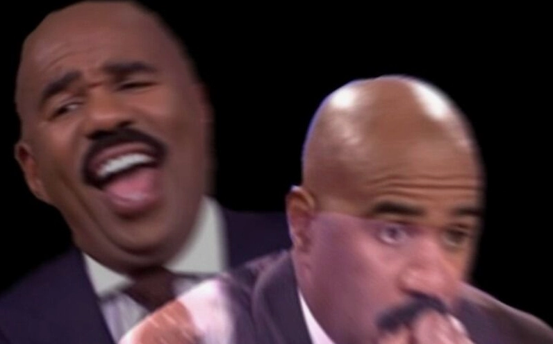 Meme anh da đen cười khoái chí vì trò đùa thành công