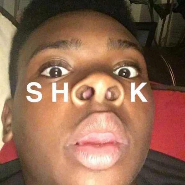 Meme anh da đen vỗ tay tán thưởng đầy châm biếm