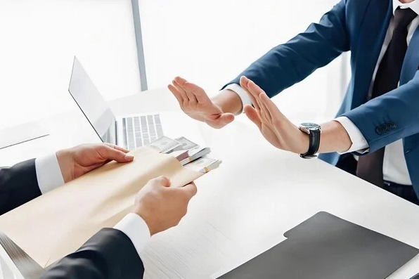 Meme không thể từ chối nhưng bị chế lại thành từ chối thẳng thừng