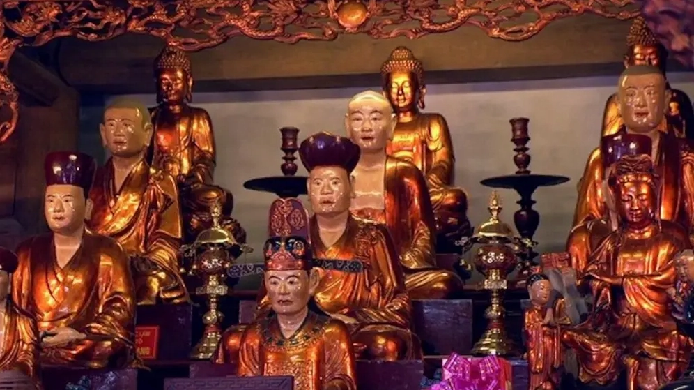 Nét đẹp kiến trúc cổ kính rêu phong tại ngôi tự viện ngàn năm tuổi