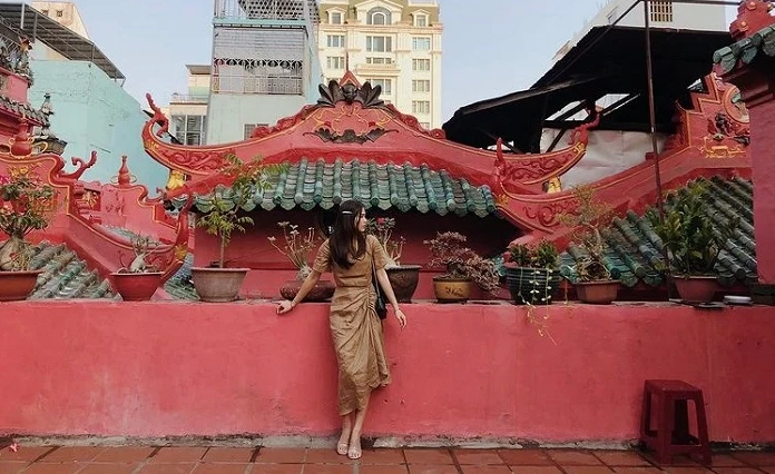 Nét đẹp kiến trúc tinh xảo trên từng mái ngói và cột trụ đền đài