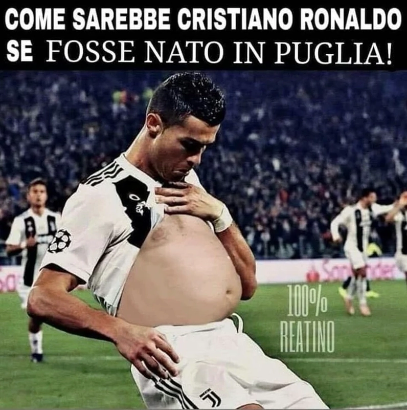 Ronaldo meme messi làm nổi bật sự cạnh tranh qua ảnh chế