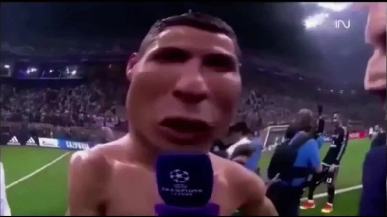 Ronaldo siuu meme là hình ảnh không thể quên trong bóng đá