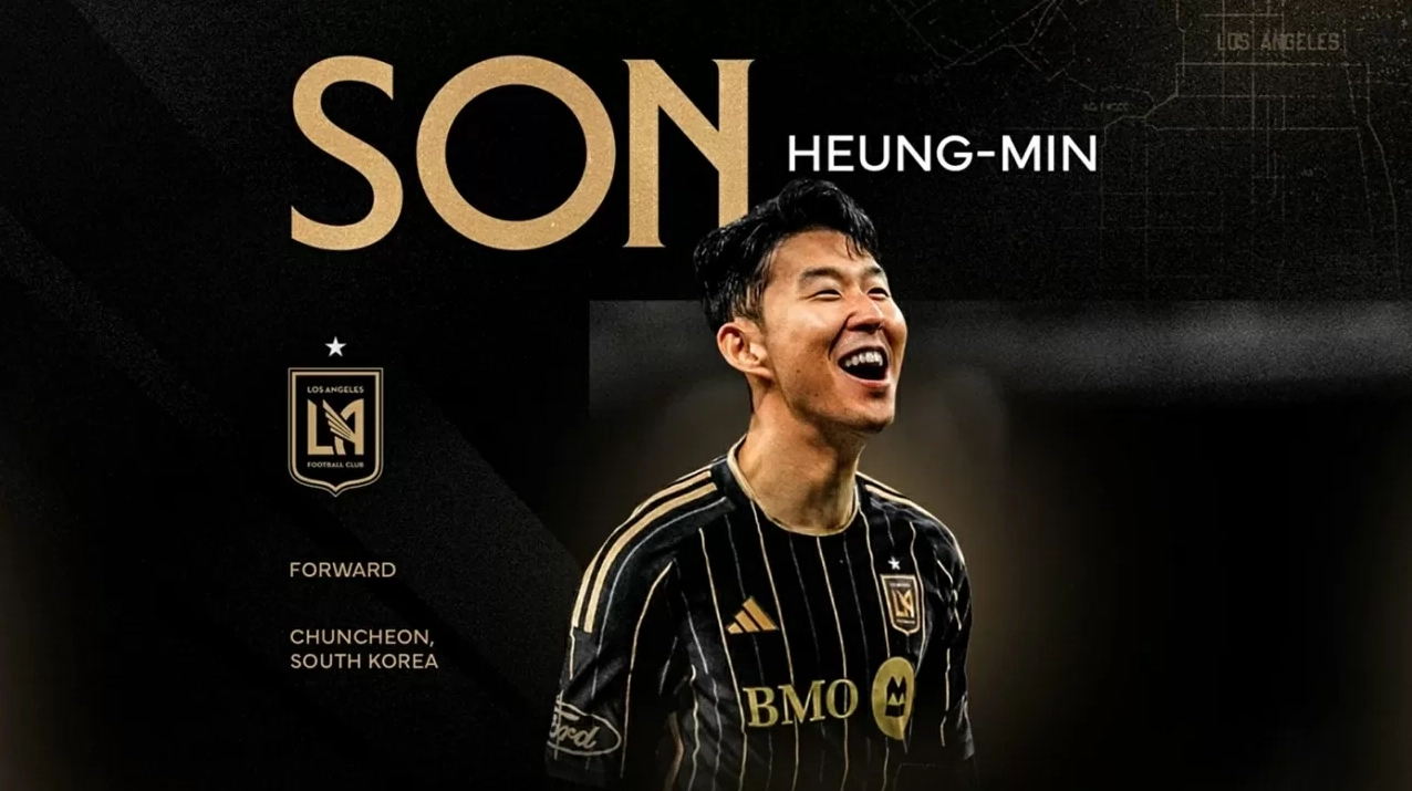 Son Heung - min ăn mừng bàn thắng theo phong cách thương hiệu