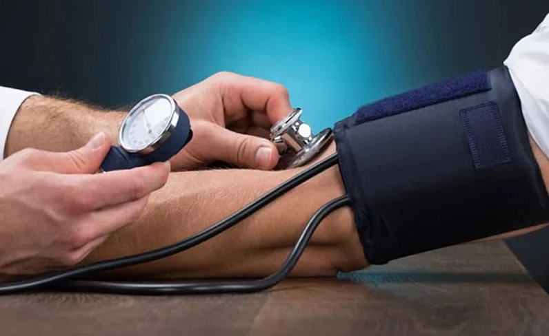 Tác dụng hỗ trợ ổn định và hạ huyết áp của trà nhân trần