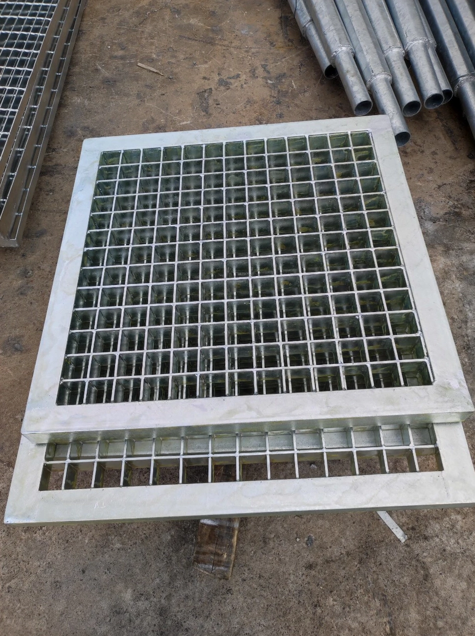 Tấm Sàn Grating mạ kẽm