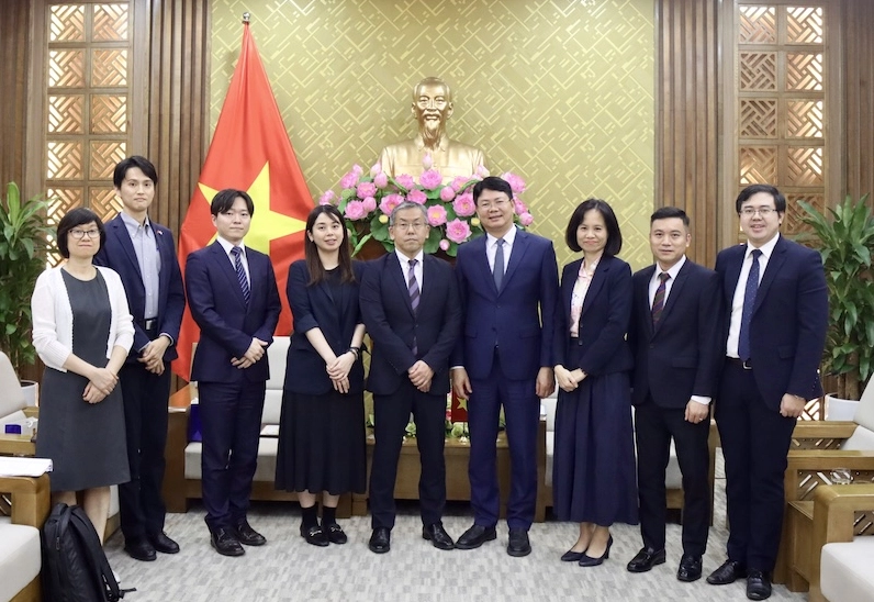 Tăng cường hợp tác quốc tế trong cải cách và áp dụng pháp luật