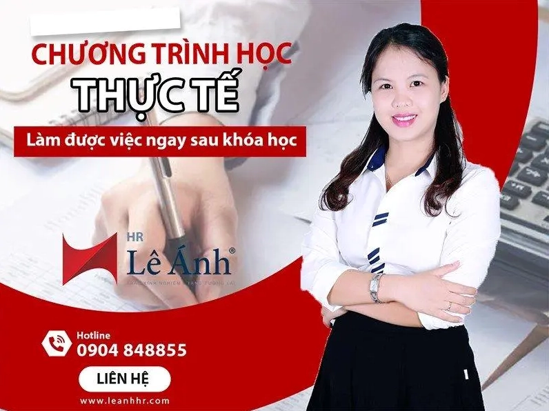 Thiếu nữ với vẻ đẹp mong manh tựa sương mai vô cùng cuốn hút