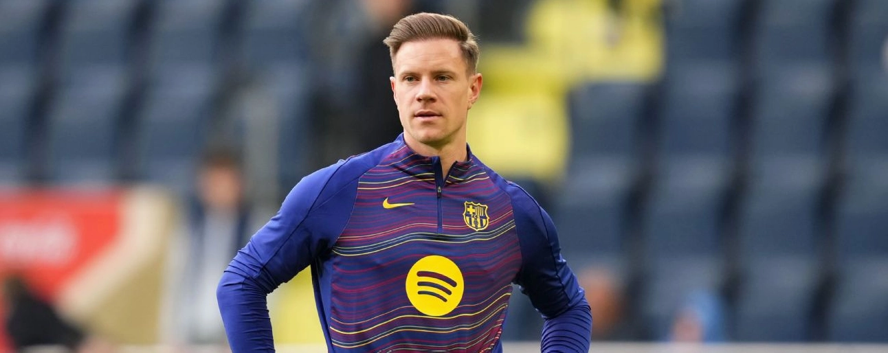 Thủ thành người Đức khởi động kỹ lưỡng trước trận đấu căng thẳng với Villarreal trên sân khách