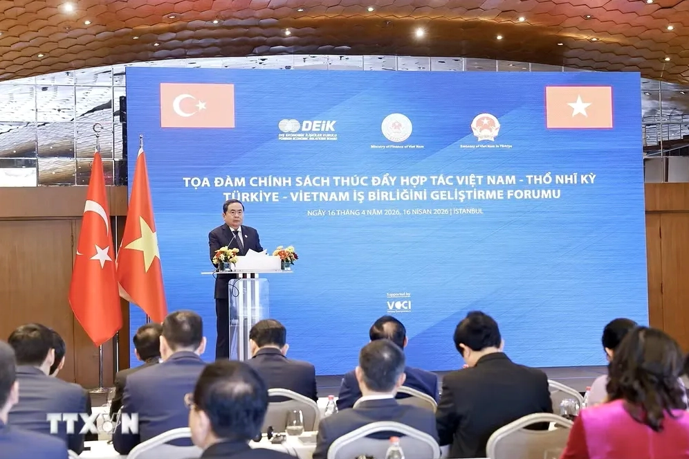 Thúc đẩy mạnh mẽ hợp tác kinh tế thương mại