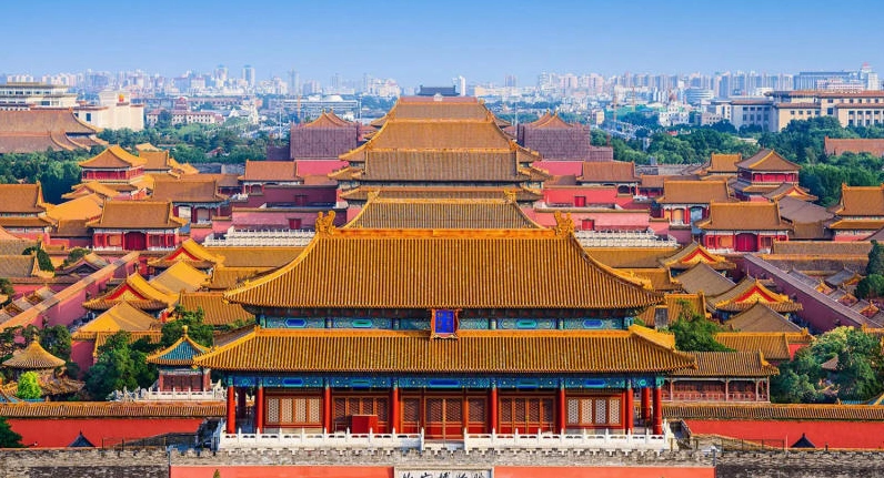 Toàn cảnh di tích Chùa Thiên Đàn uy nghi tráng lệ nhìn từ xa