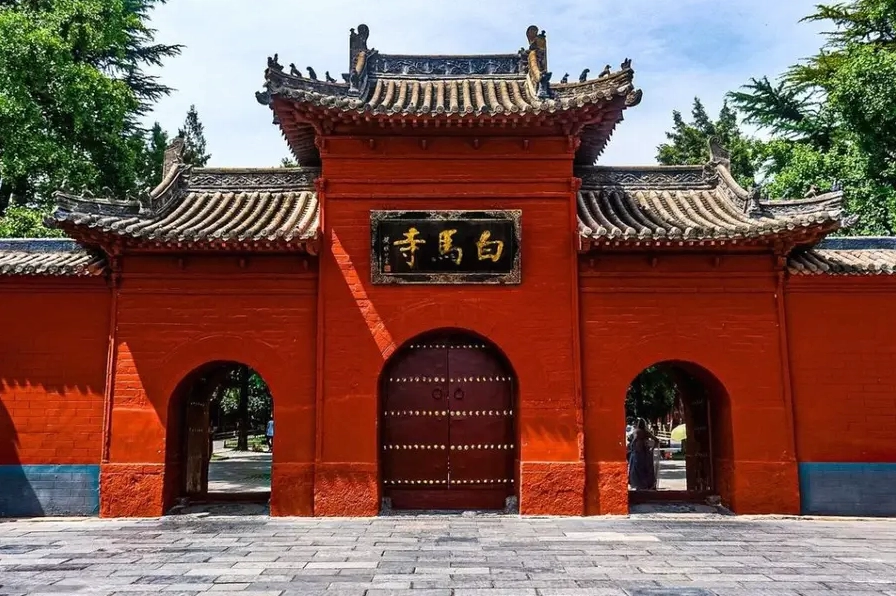 Toàn cảnh kiến trúc cổ kính và trang nghiêm của Chùa Bạch Mã tại Lạc Dương