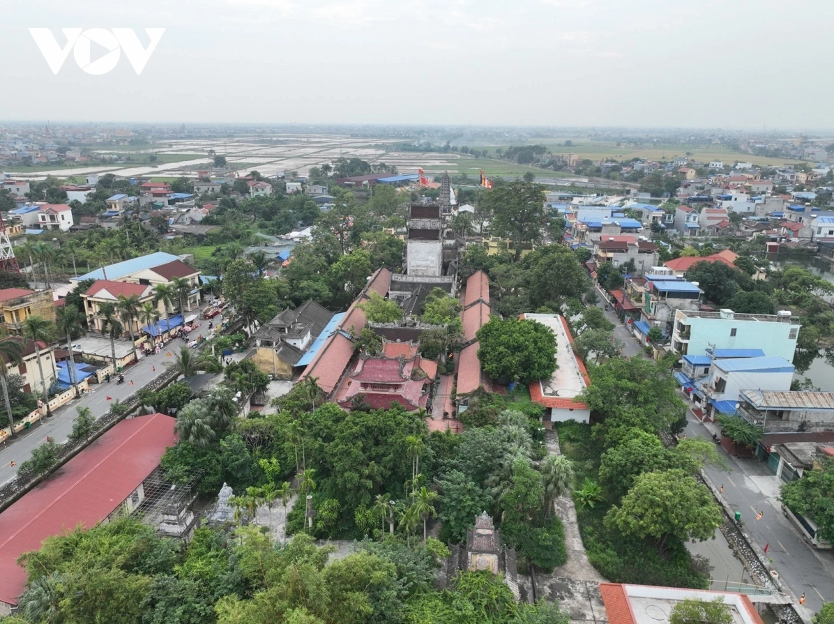 Toàn cảnh kiến trúc uy nghiêm của chùa Cổ Lễ Nam Định nhìn từ trên cao mang dáng dấp thánh đường