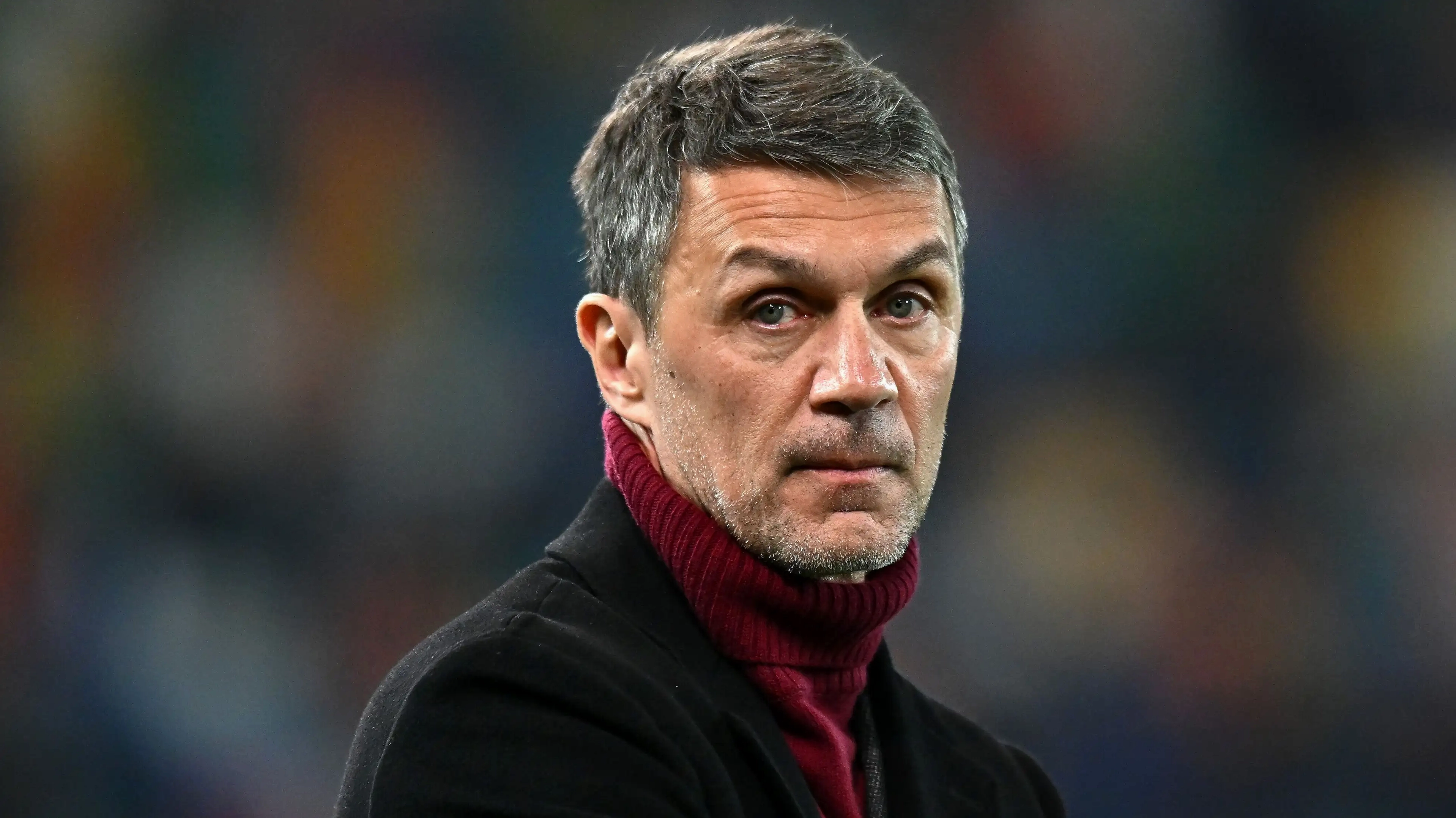 Trận đấu căng thẳng giữa câu lạc bộ Udinese Calcio và AC Milan tại giải đấu khắc nghiệt Serie A