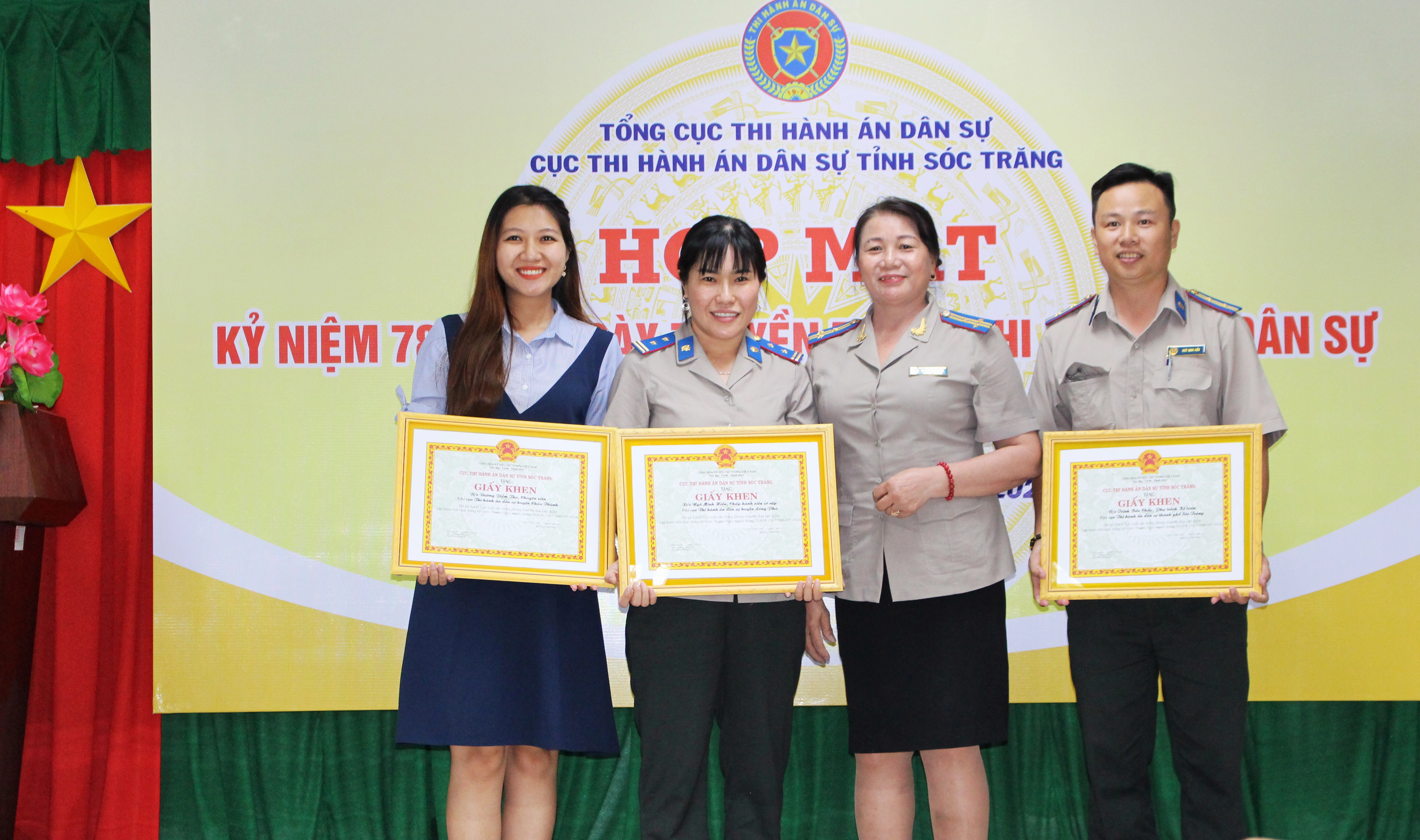 Tự hào về màu áo thi hành án dân sự