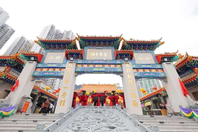 Vẻ đẹp thanh bình mang sắc màu Đạo giáo tại Đền Huỳnh Đại Tiên