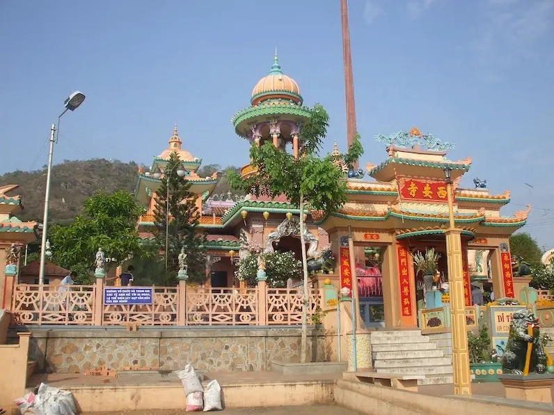 Vẻ đẹp tĩnh lặng và linh thiêng của Tây An Cổ Tự