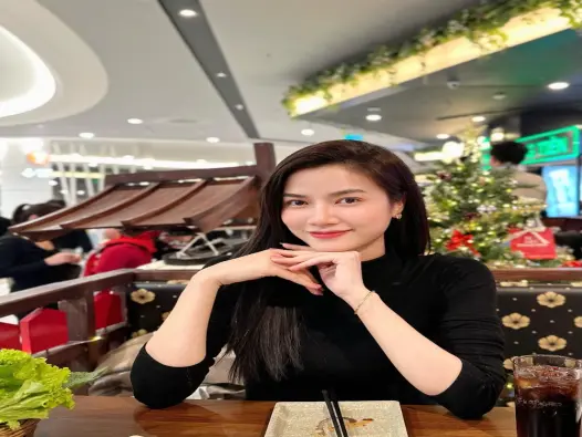 Ngắm bộ ảnh diễn viên Anh Đào với nhan sắc cuốn hút