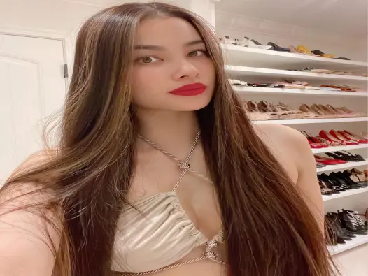 Bộ ảnh hoa hậu Phạm Hương khoe nhan sắc kiêu sa cuốn hút