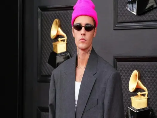 Ảnh Justin Bieber đẹp tựa nam thần khiến dân mạng xôn xao