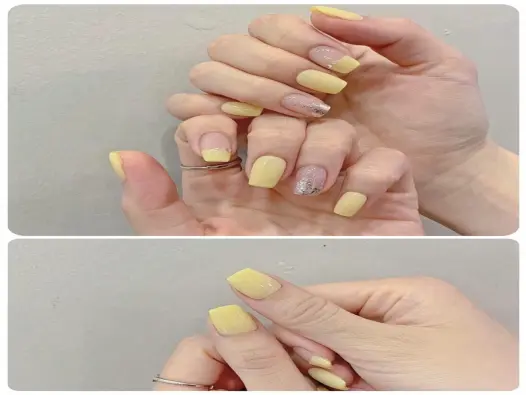 Nail màu vàng tinh tế khiến nàng luôn nổi bật giữa đám đông