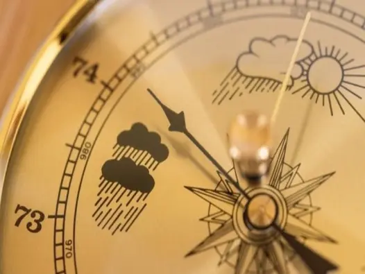 Phong vũ biểu là gì? Thiết bị quan trọng của trạm khí tượng