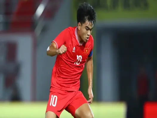 Nguyễn Công Phượng và áp lực của một ngôi sao trên sân cỏ