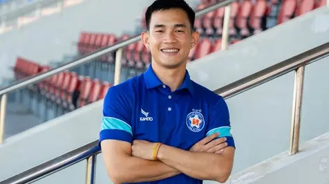 Nguyễn Hồng Sơn Quái kiệt sân cỏ và những khoảnh khắc đời thường