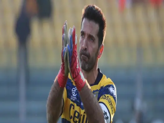Bình luận chuyên sâu về di sản bất diệt của Gianluigi Buffon