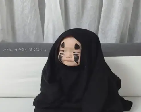 Cười sảng với bộ sưu tập ảnh em bé meme mặn mòi nhất cõi mạng