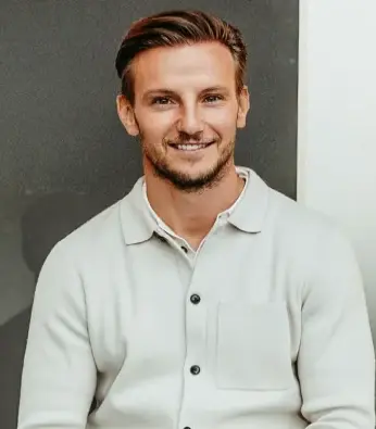 Nhìn lại sự nghiệp huy hoàng của Ivan Rakitić năm 2026