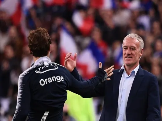 Giải mã tiểu sử và sự nghiệp của Didier Deschamps đầy kịch tính