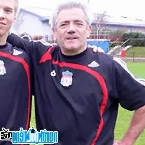 Khám phá tiểu sử Kevin Keegan qua góc nhìn chiến thuật hiện đại