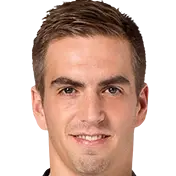 Philipp Lahm nhỏ người mà bẻ cong cả một hệ chiến thuật