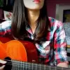 Trọn bộ sưu tập ảnh cô gái cầm đàn guitar cực chill và cuốn hút năm 2026