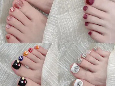 Những mẫu nail chân đơn giản mà vẫn cực sang trọng