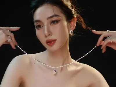 Nguyễn Thúc Thùy Tiên khoe sắc trong bộ ảnh quyến rũ ấn tượng