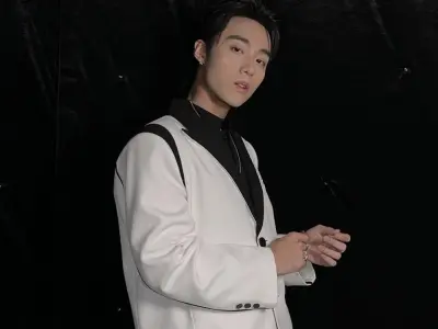 Bộ ảnh nghệ thuật của Hải Đăng Doo bùng nổ cảm xúc
