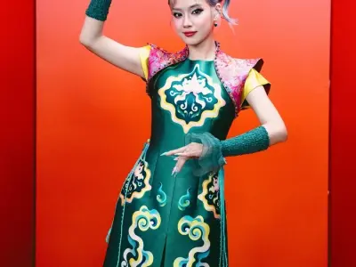 Hoàng Yến Chibi đẹp rạng rỡ trong bộ ảnh mới đầy phong cách