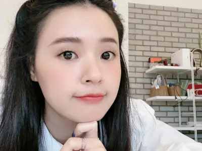 Midu tỏa sáng với bộ ảnh mới đầy quyến rũ và phong cách