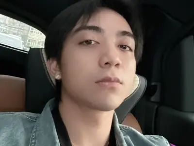 Soobin Hoàng Sơn lịch lãm cuốn hút trong bộ ảnh mới