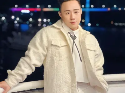 Bộ ảnh nghệ thuật của ca sĩ Trung Quân Idol bùng nổ cảm xúc
