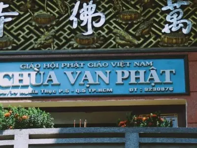 Chùa Vạn Phật - Kiến trúc ấn tượng lưu giữ dấu ấn Phật giáo