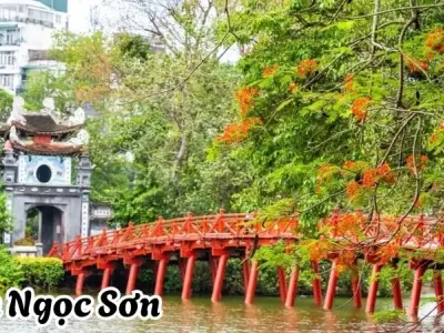 Đền Ngọc Sơn - Trải nghiệm vẻ đẹp cổ kính giữa lòng Thủ đô