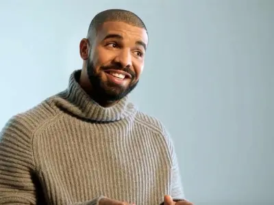 Hình ảnh Drake mới nhất khiến cộng đồng mạng xôn xao