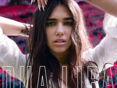 Những khoảnh khắc ảnh Dua Lipa đẹp mê hoặc fan toàn cầu
