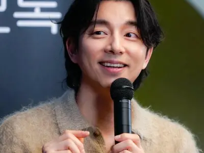 Tuyển chọn ảnh Gong Yoo quyến rũ trên màn ảnh Hàn Quốc