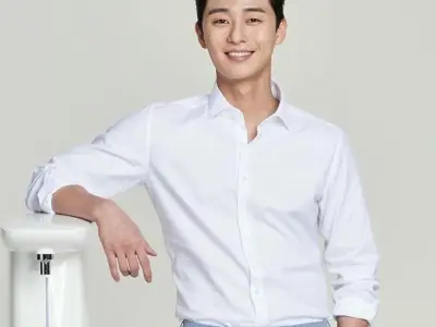 Tuyển chọn ảnh Park Seo-Joon đẹp chuẩn nam thần Hàn Quốc